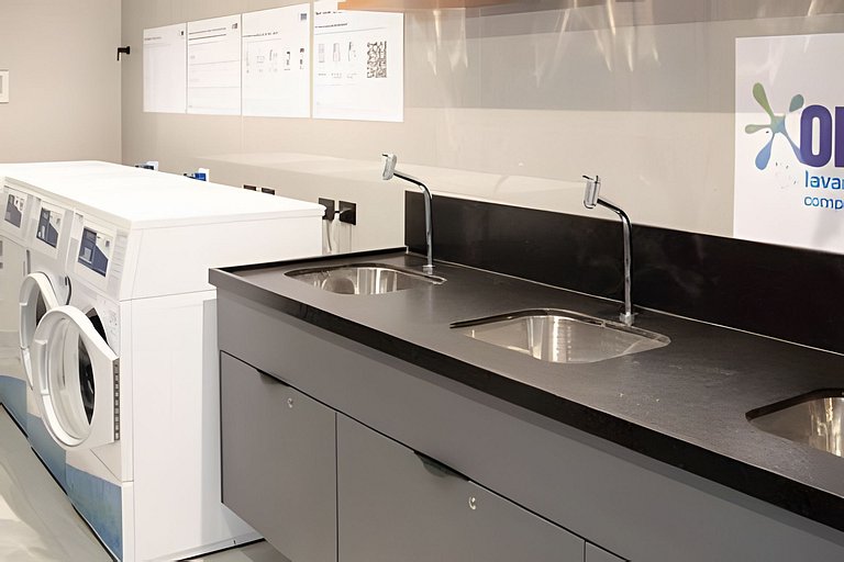 Flat elegante em área nobre e central em Tambau