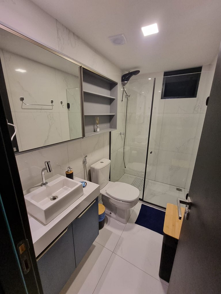 Flat elegante em área nobre e central em Tambau