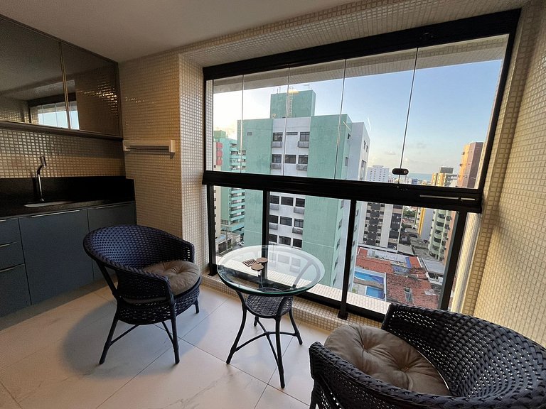 Flat elegante em área nobre e central em Tambau