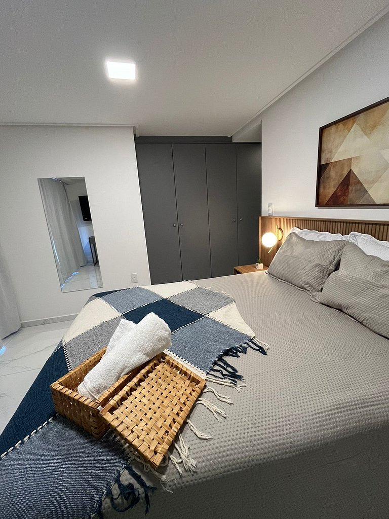 Flat elegante em área nobre e central em Tambau