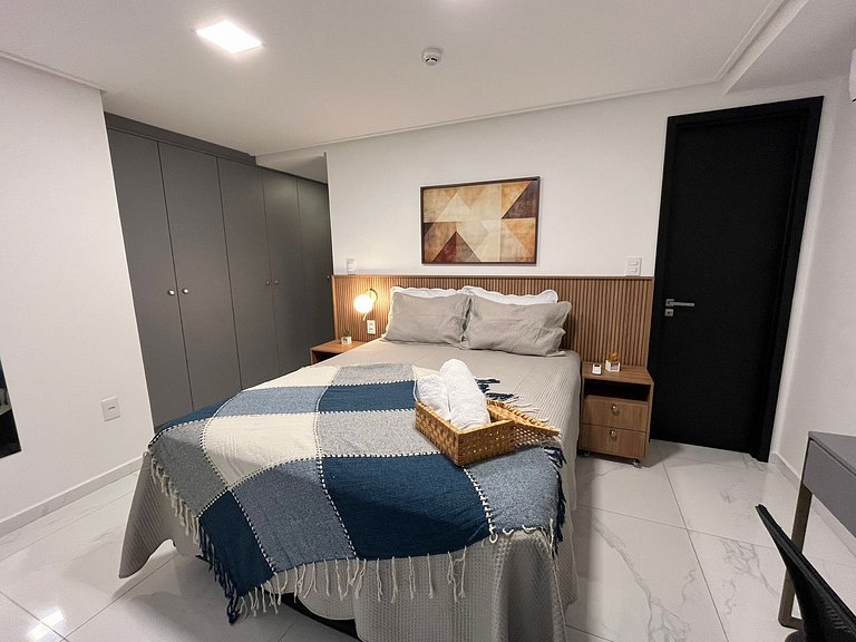 Flat elegante em área nobre e central em Tambau