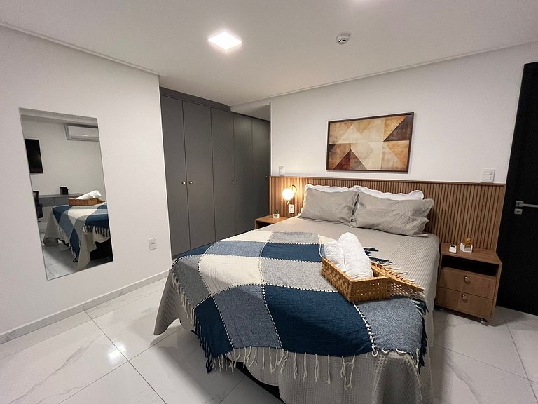 Flat elegante em área nobre e central em Tambau
