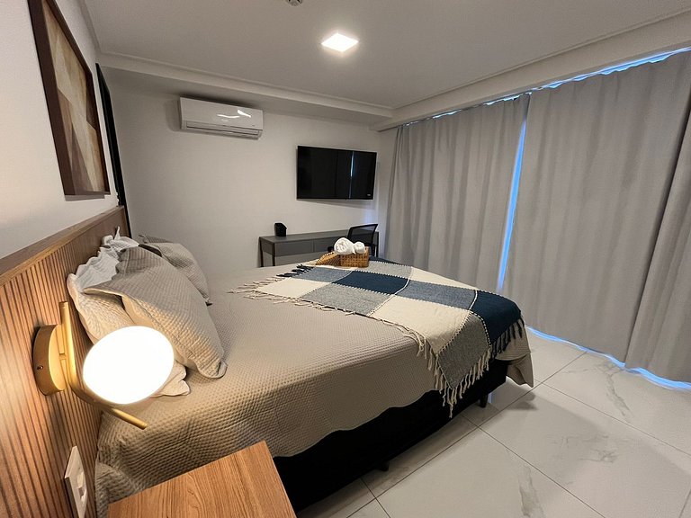 Flat elegante em área nobre e central em Tambau