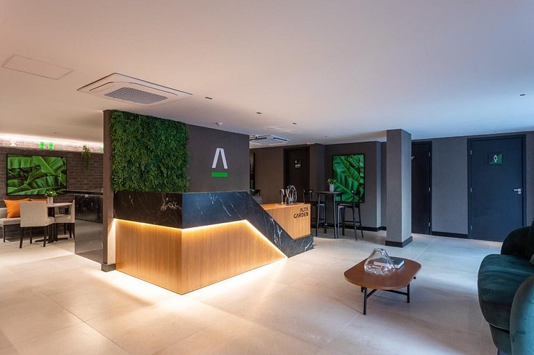 Flat Com Vista Incrível com Piscina - Pé na Areia