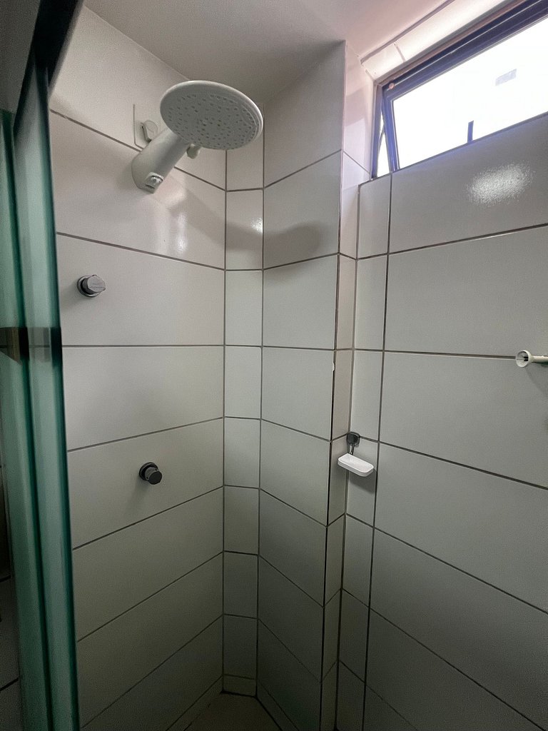 Flat em Cabo Branco a Passos da Praia - Completo