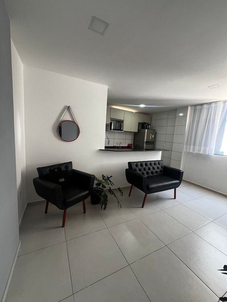 Flat em Cabo Branco a Passos da Praia - Completo