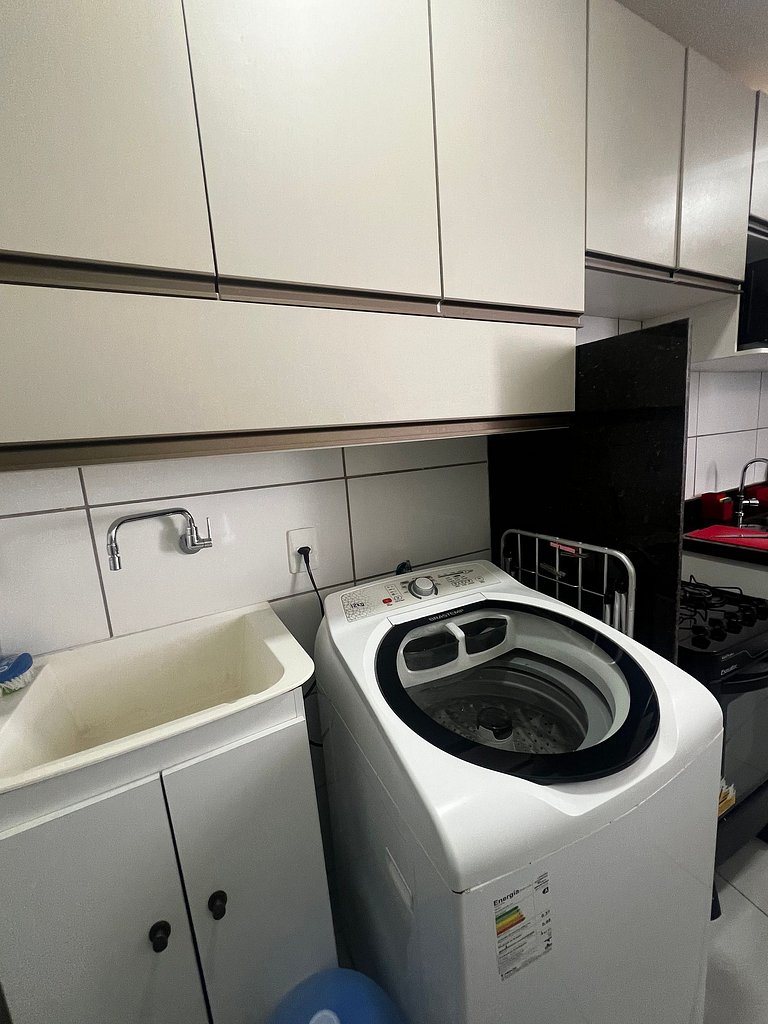 Flat em Cabo Branco a Passos da Praia - Completo