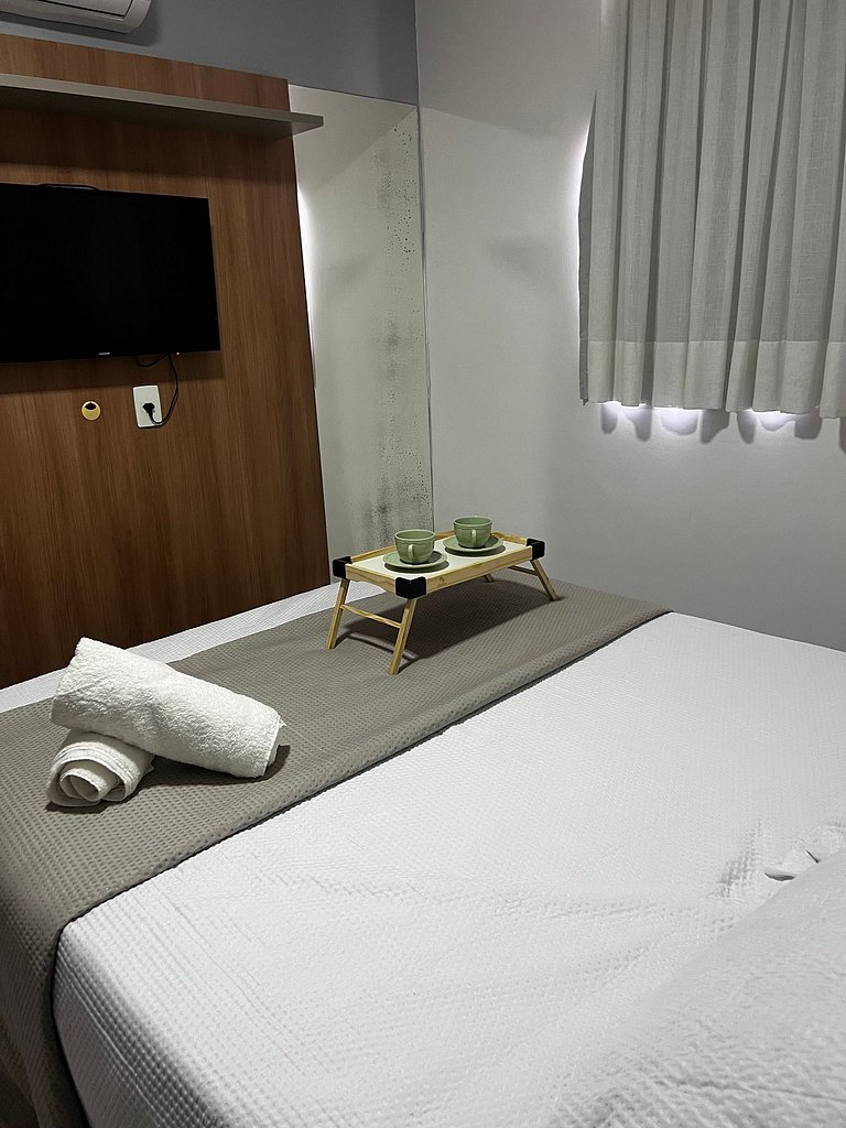 Flat em Cabo Branco a Passos da Praia - Completo