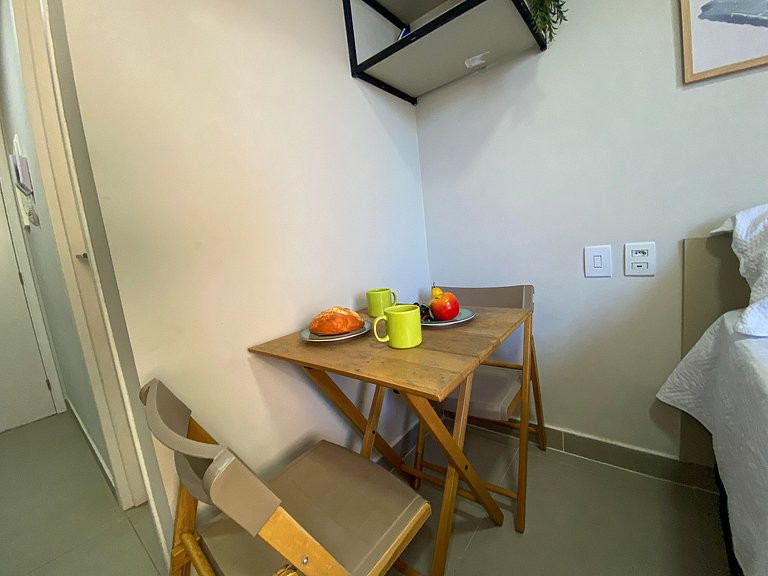 Flat em Cabo Branco com Varanda - Próximo a Praia