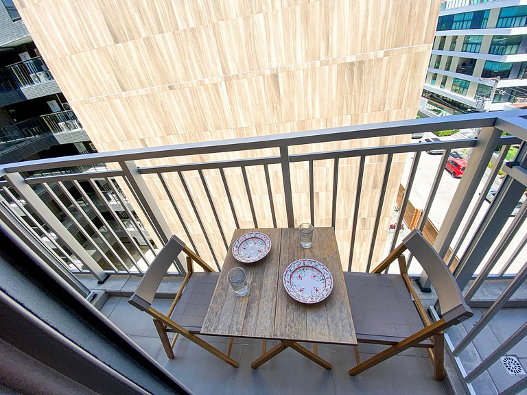 Flat em Cabo Branco a Passos da Praia