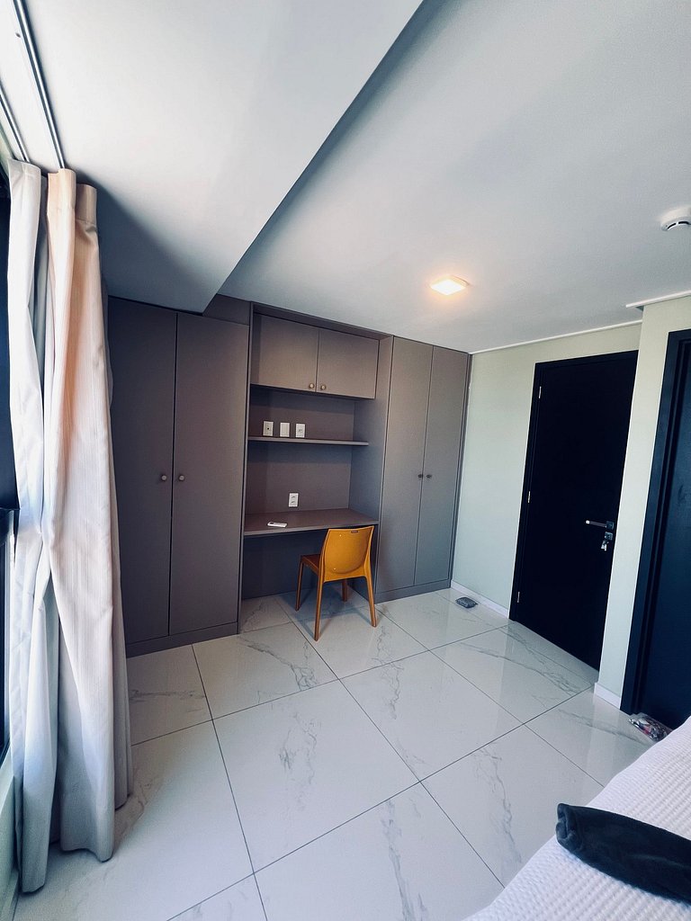 Apartamento 2Q completo com vista para o mar em Tambaú e pis