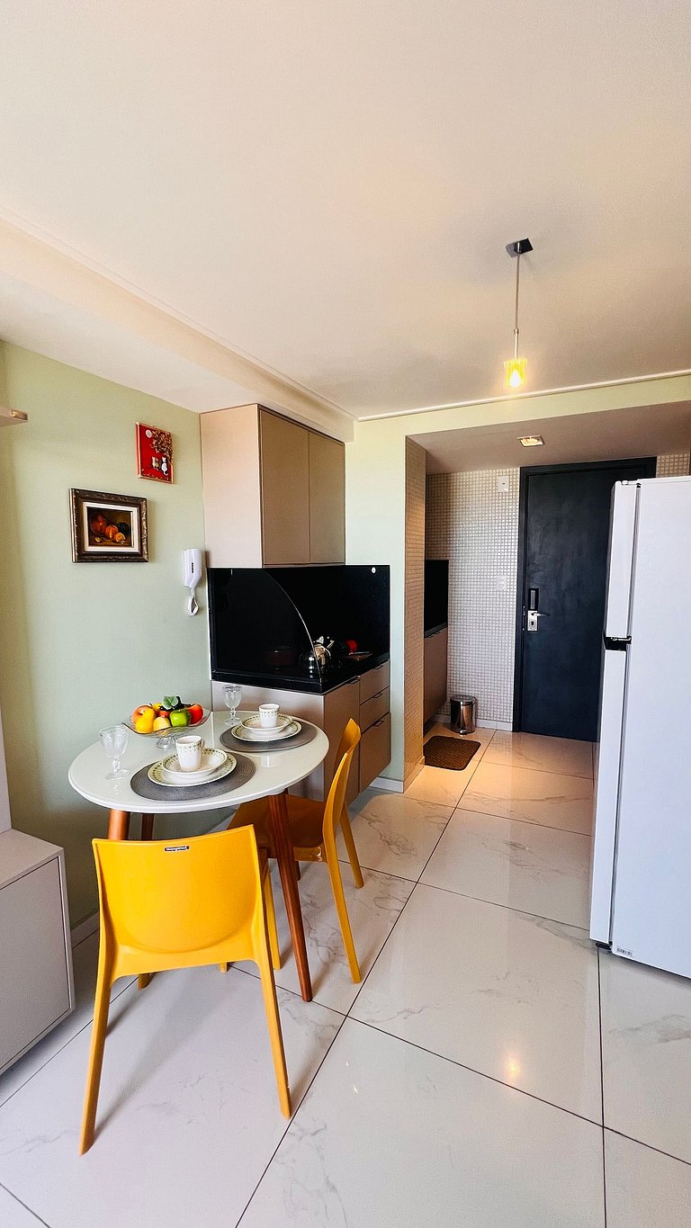 Apartamento 2Q completo com vista para o mar em Tambaú e pis