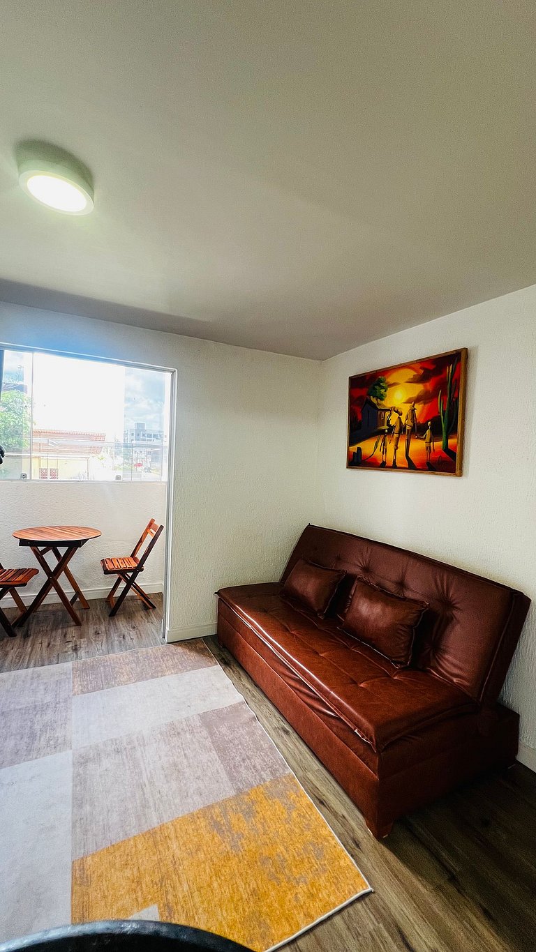 Ap Completo com 2q + Cozinha - Próximo da Praia