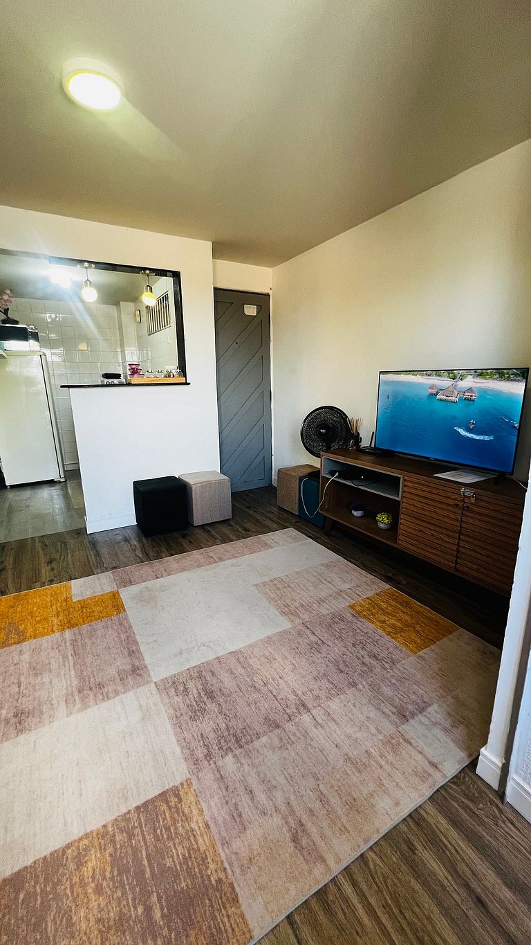 Ap Completo com 2q + Cozinha - Próximo da Praia