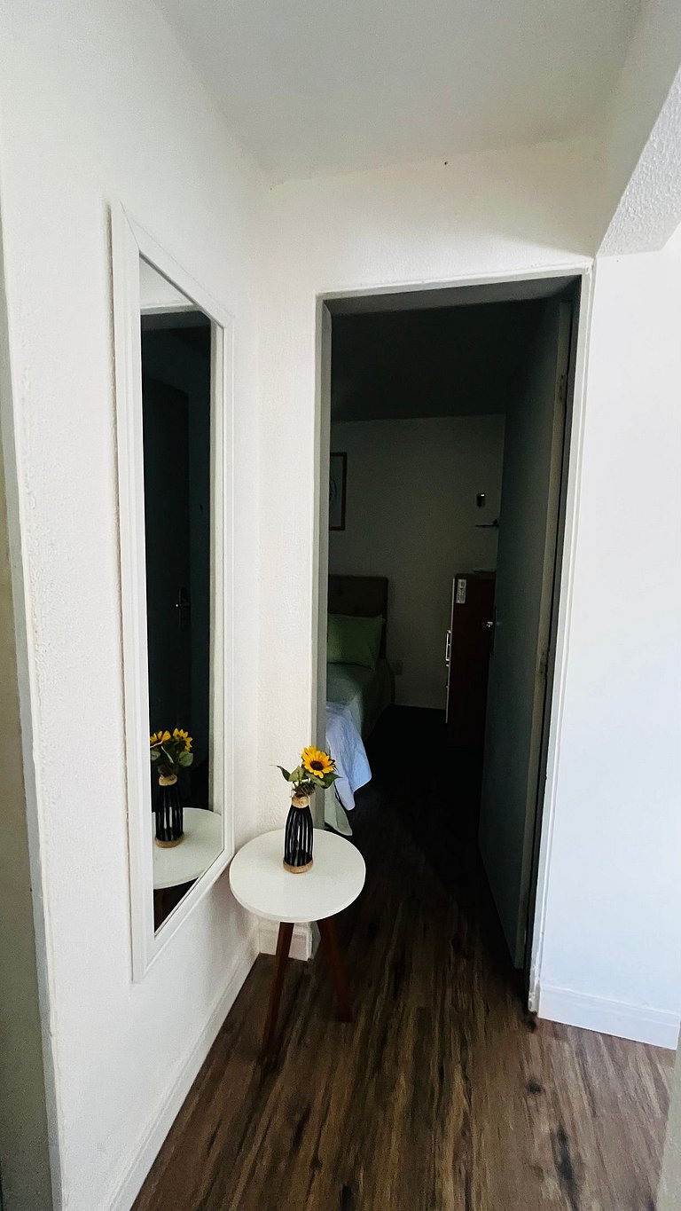 Ap 2Q Completo - Próximo a Praia