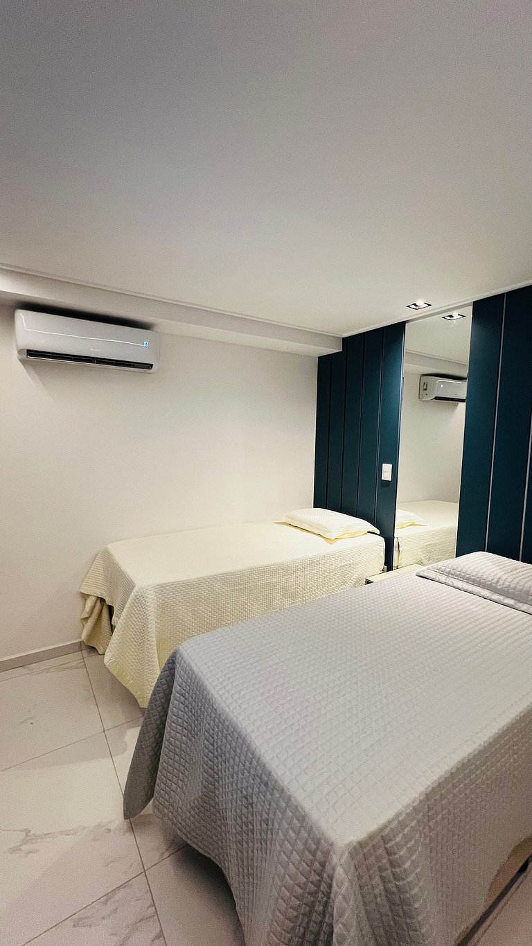 Ap Completo - Vista Incrível - Próximo a Praia