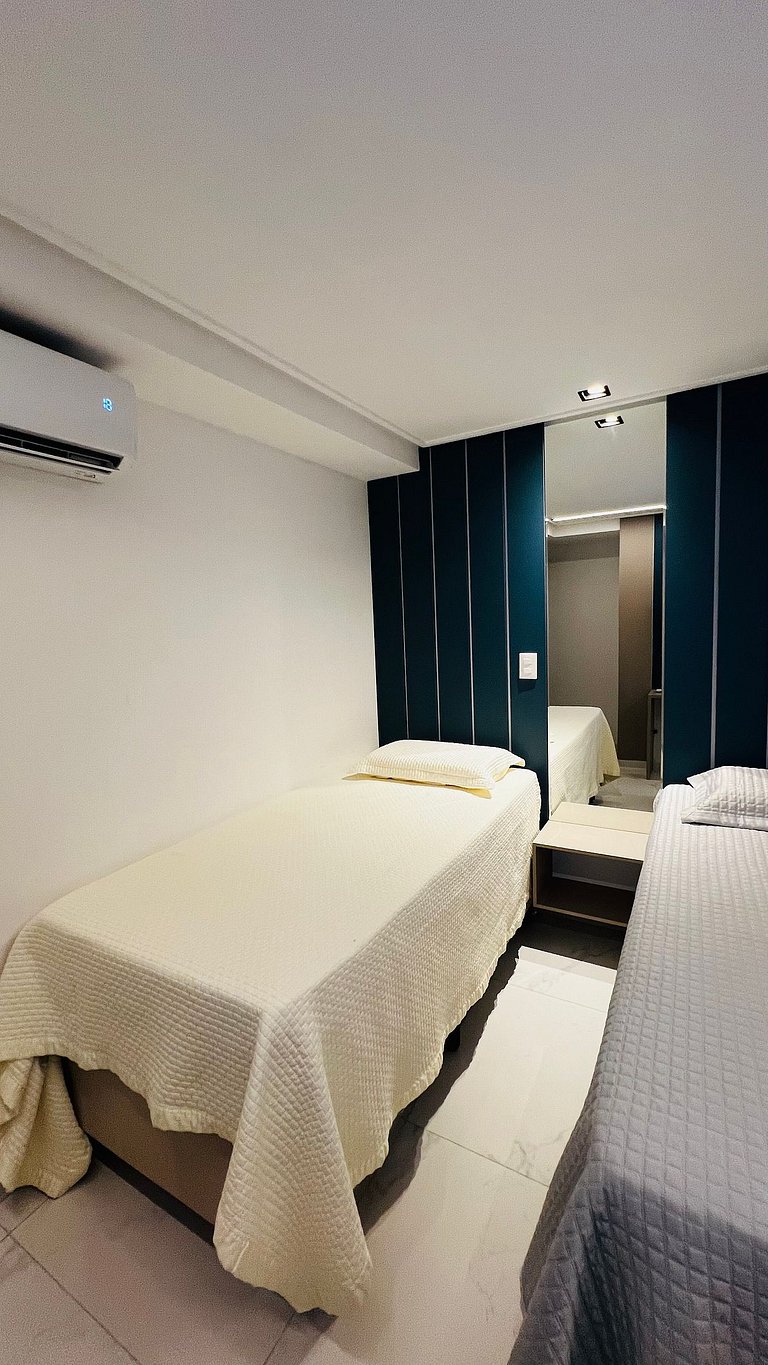 Ap Completo - Vista Incrível - Próximo a Praia