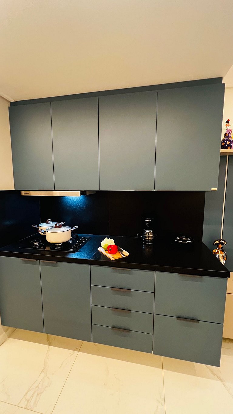 Ap Completo - Vista Incrível - Próximo a Praia