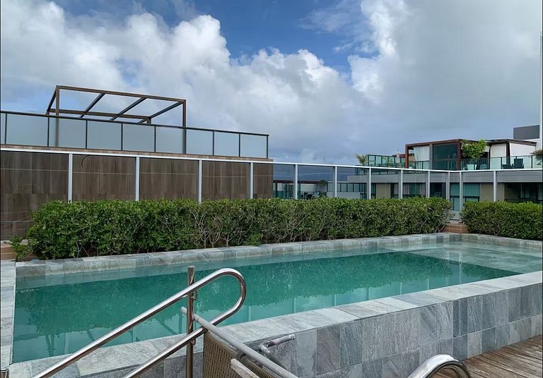 Flat em Cabo Branco com Varanda - Próximo a Praia