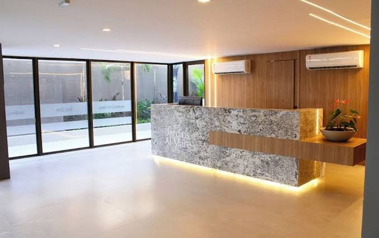 Flat Completo com Piscina - Beira-mar Cabo Branco