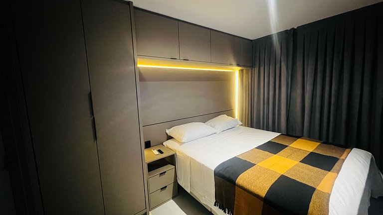 Flat Completo com Piscina - Beira-mar Cabo Branco