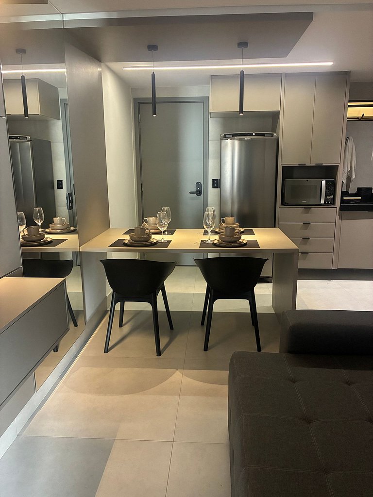 Flat Completo com Piscina - Beira-mar Cabo Branco