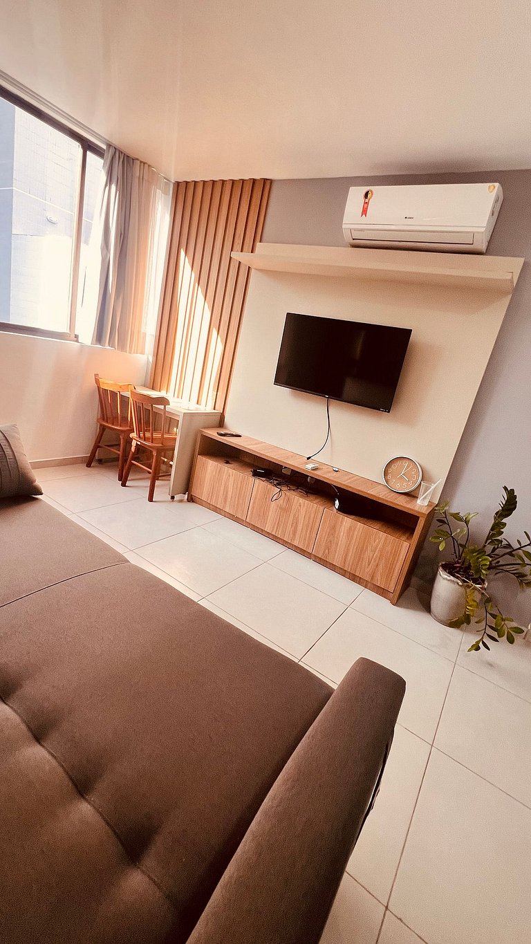 Flat em Cabo Branco a Passos da Praia - Completo