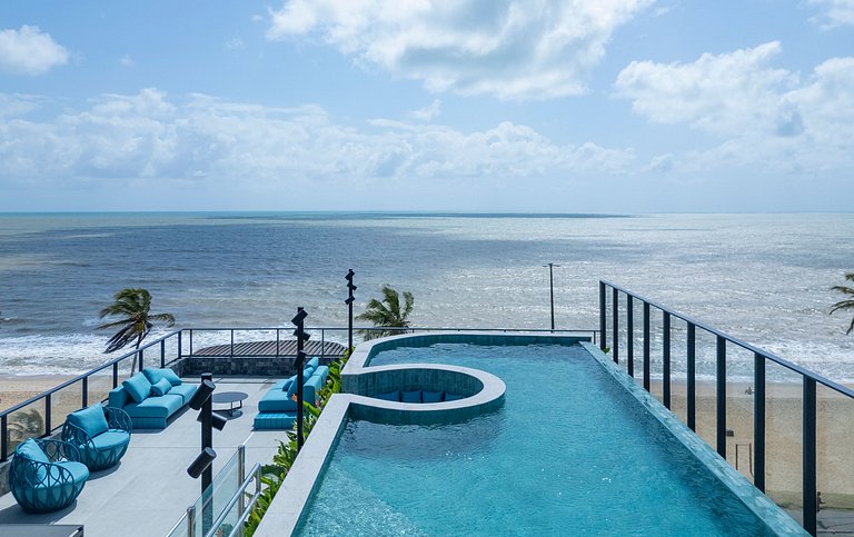 Flat Pé na Areia – Experiência Única no Mar