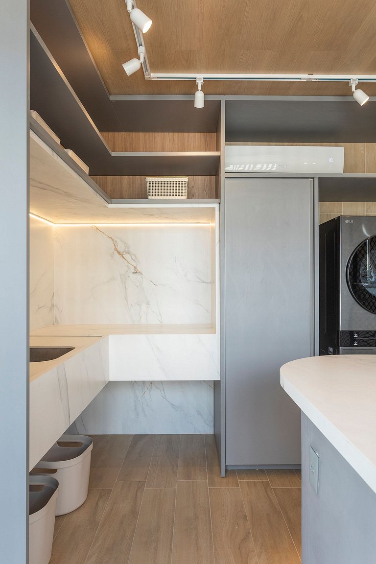 Flat Pé na Areia – Experiência Única no Mar