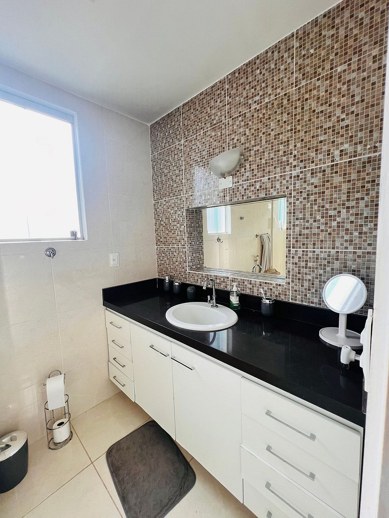 Casa Completa com Piscina | Até 15 Hóspedes