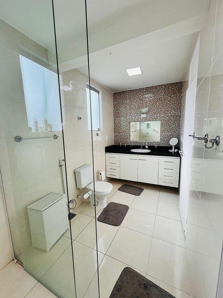 Casa Completa com Piscina | Até 15 Hóspedes