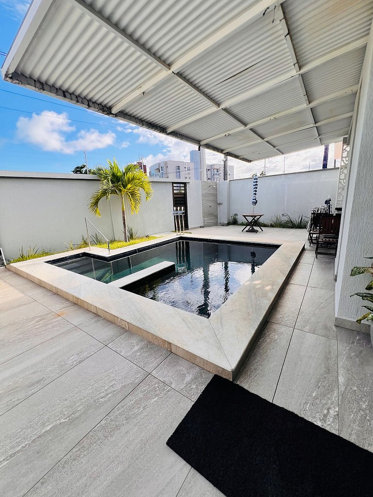Casa Completa com Piscina | Até 15 Hóspedes