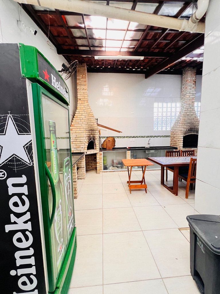 Casa Completa com Piscina | Até 15 Hóspedes