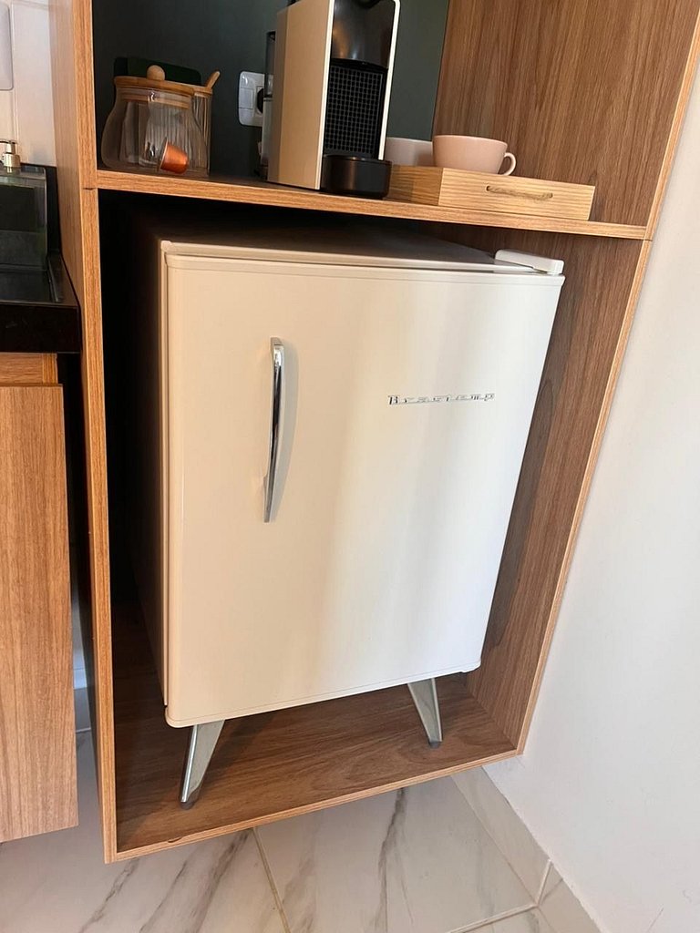 Flat completo poucos metros da praia